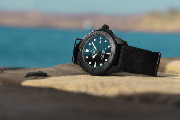 DS Action Diver – Image 3